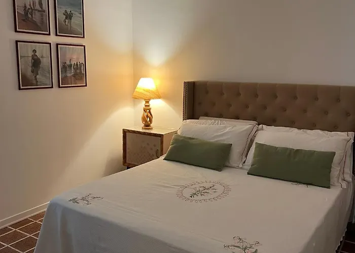 ベッド・アンド・ブレックファスト I Versi Del Mare